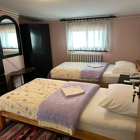 Gasthuis Hondo Rooms&apartments 2*