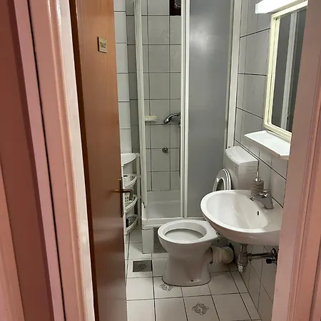 Hondo Rooms&apartments 2* Sarajevo