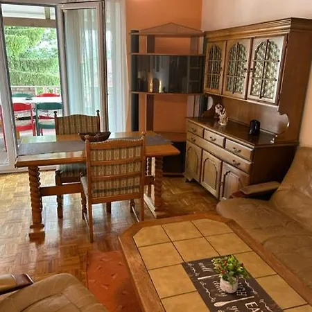 Gasthuis Hondo Rooms&apartments 2*