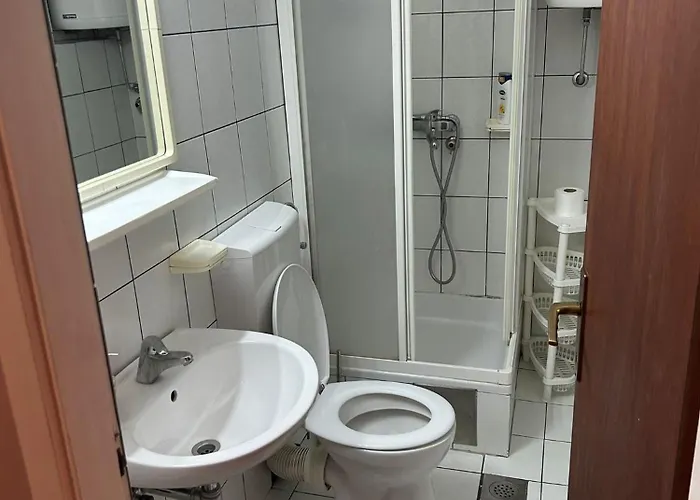 Guest house Hondo & 2*